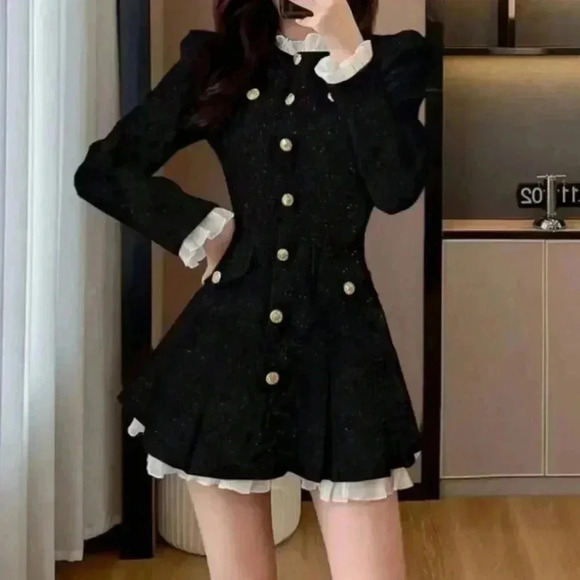 Black Elegant Women's Sequin Tweed Spliced Pleated Single Breasted Mini Dress - Picture 3 of 5